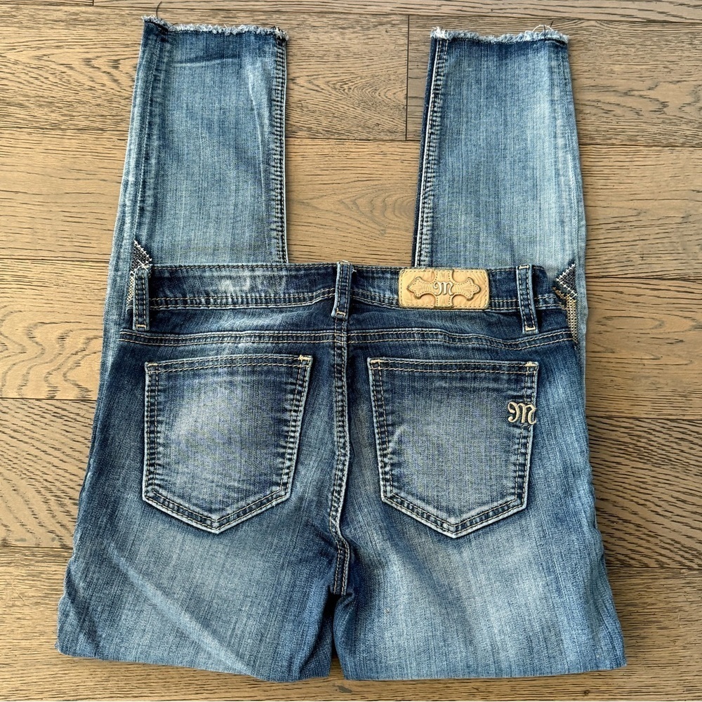 Miss Me Embroidered Frayed Hem Ankle Skinny Jeans - Picture 7 of 11